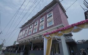 Hotel Mathoshree